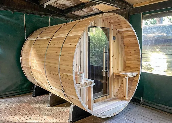 Pet Friendly In With Sauna بيت للعطل *